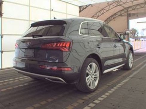 Used 2019 Audi Q5 2.0T Premium Plus w/ Premium Plus Package AWD/4WD image 8