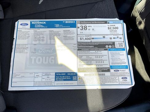 New 2025 Ford Maverick XL image 18