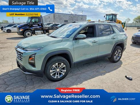 Used 2025 Chevrolet Equinox LT w/ Convenience Package II AWD/4WD image 1