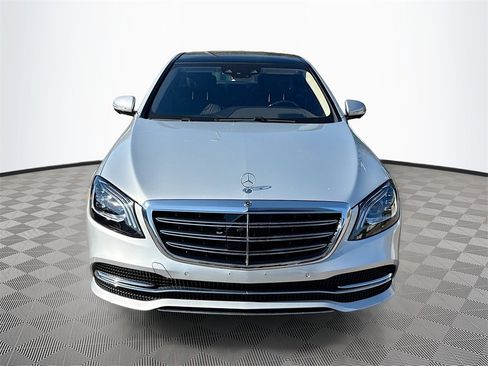 Used 2020 Mercedes-Benz S 560 4MATIC Sedan w/ Premium Package image 2