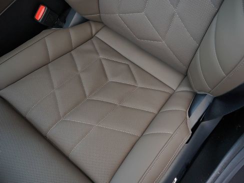 New 2026 BMW 530i w/ Premium Package RWD image 11