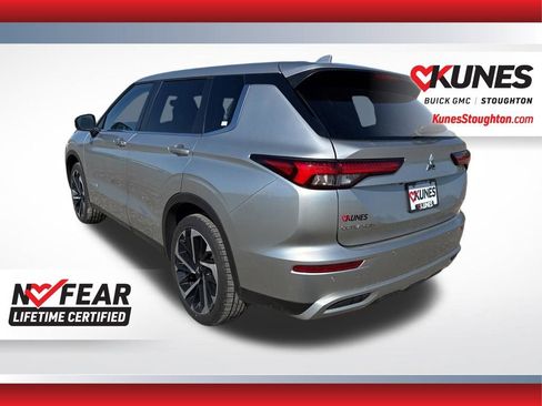 Used 2022 Mitsubishi Outlander SEL Black Edition AWD/4WD image 9