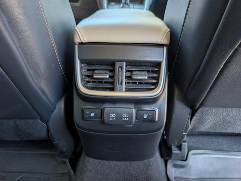 Used 2021 Subaru Outback Limited AWD/4WD image 7