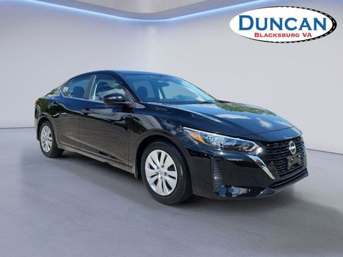 Used 2025 Nissan Sentra S FWD image 1