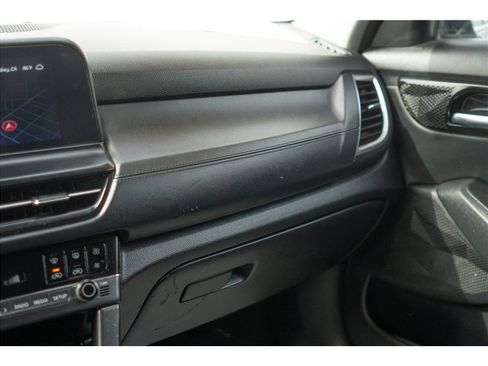 Used 2024 Kia Seltos EX FWD image 14