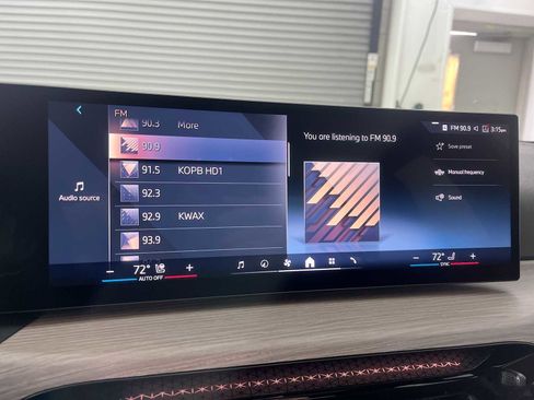 New 2026 BMW 330i xDrive Sedan w/ Premium Package image 12