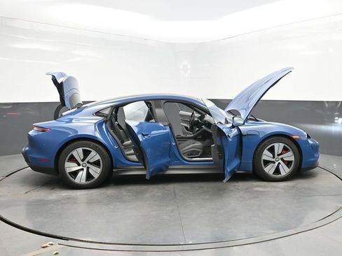 Used 2022 Porsche Taycan 4S image 51