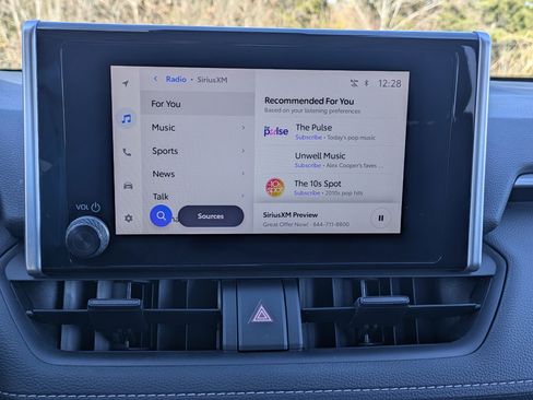 Used 2024 Toyota RAV4 XLE w/ Convenience Package image 12