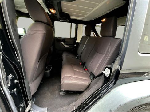 Used 2013 Jeep Wrangler Unlimited Sport AWD/4WD image 22