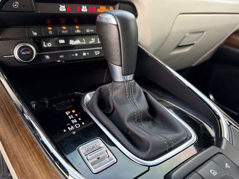 Used 2021 MAZDA CX-9 Signature image 34