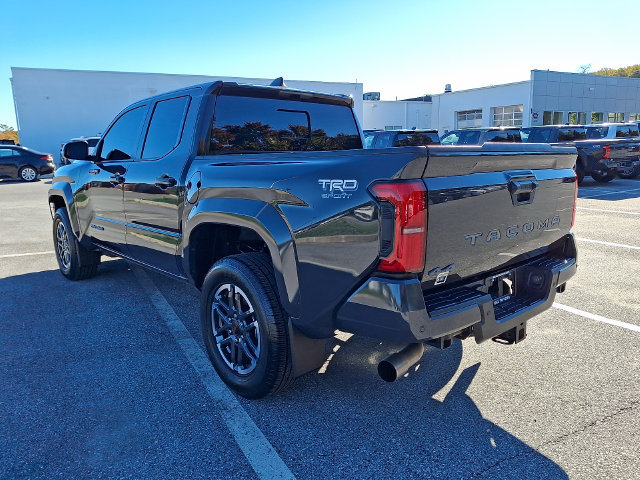 Certified 2024 Toyota Tacoma TRD Sport w/ TRD Sport Upgrade Package AWD/4WD image 4
