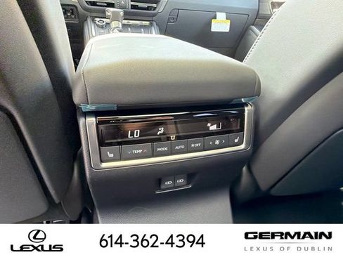 New 2026 Lexus GX 550 AWD/4WD image 17