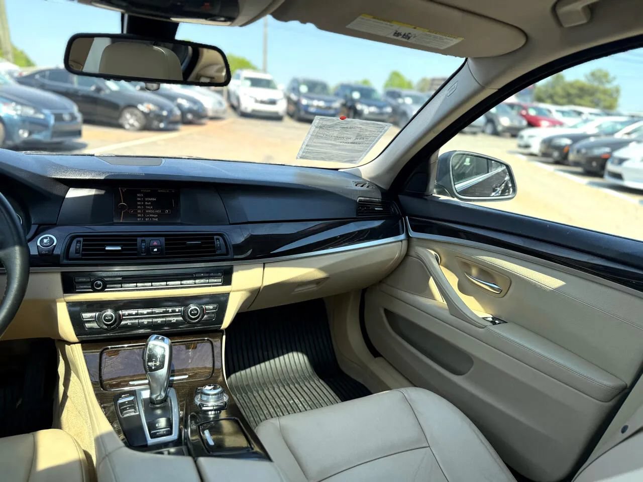 Used 2013 BMW 528i Sedan RWD image 16