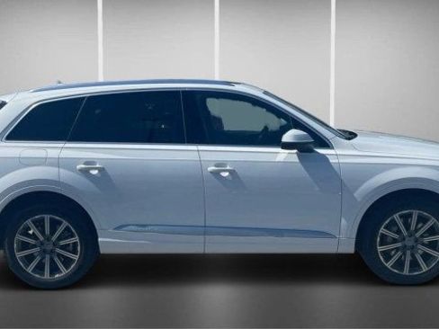 Used 2018 Audi Q7 3.0T Prestige w/ Prestige Package AWD/4WD image 4
