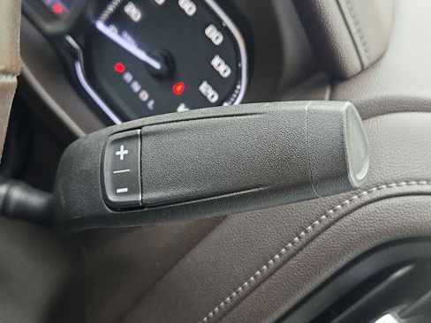 Used 2019 GMC Sierra 1500 SLT w/ SLT Premium Package image 11