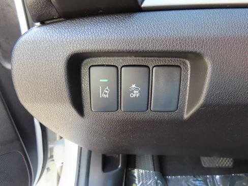 Used 2021 Acura ILX w/ Premium Package image 11