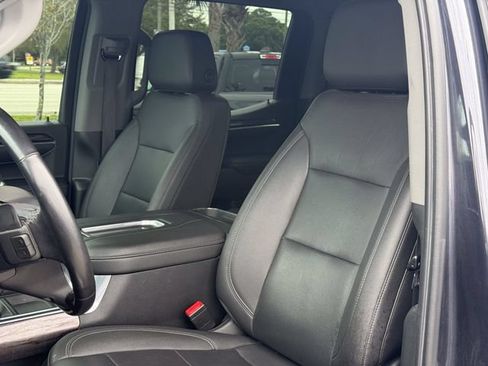 Used 2022 Chevrolet Silverado 1500 LTZ w/ Technology Package AWD/4WD image 15
