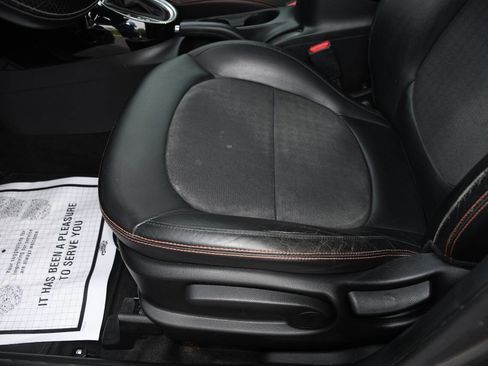 Used 2018 Kia Soul ! FWD image 13