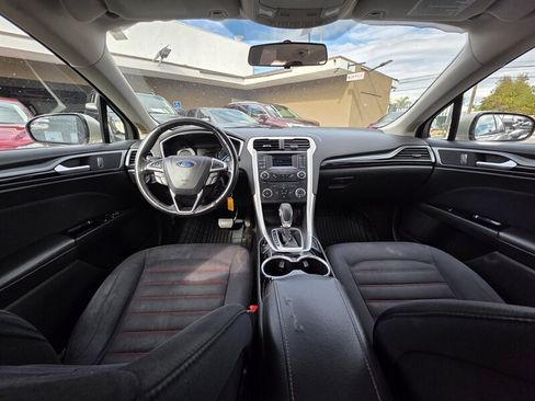 Used 2015 Ford Fusion SE w/ Equipment Group 201A image 12