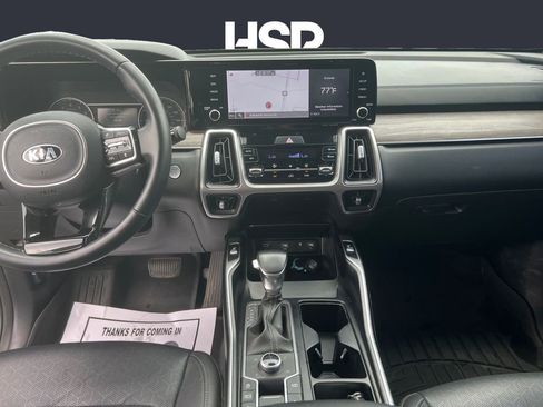 Used 2021 Kia Sorento EX w/ EX AWD X-Line Package image 11