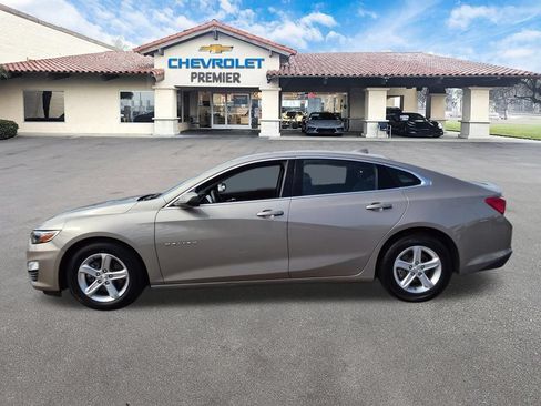 Used 2023 Chevrolet Malibu LT FWD image 5