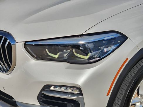 Used 2019 BMW X5 xDrive40i w/ Premium Package 2 AWD/4WD image 9