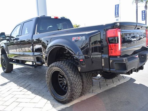 Used 2025 Ford F350 Lariat image 34