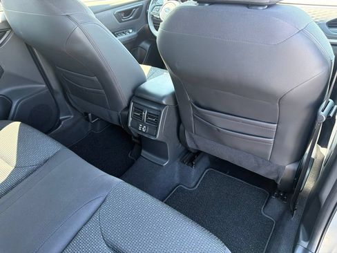 Certified 2025 Subaru Forester Premium AWD/4WD image 28
