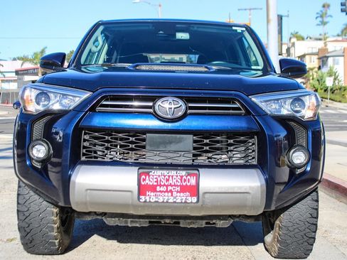Used 2022 Toyota 4Runner TRD Off-Road AWD/4WD image 10