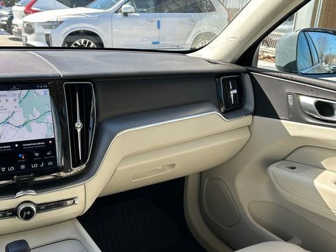 Certified 2023 Volvo XC60 B5 Core w/ Climate Package image 25