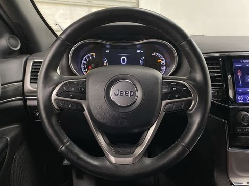 Used 2019 Jeep Grand Cherokee Limited w/ Luxury Group II image 19