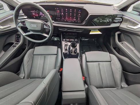 Used 2025 Audi A5 2.0T Premium Plus w/ Premium Plus AWD/4WD image 3