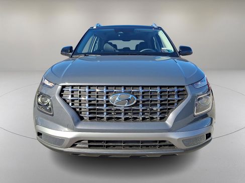 New 2026 Hyundai Venue SEL image 2