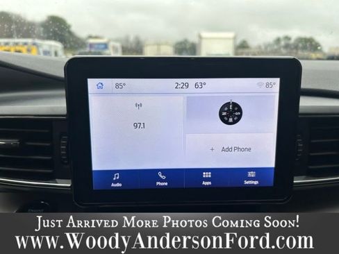 Used 2023 Ford Explorer XLT w/ Equipment Group 202A image 11