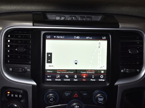 Used 2022 RAM 1500 Warlock AWD/4WD image 30