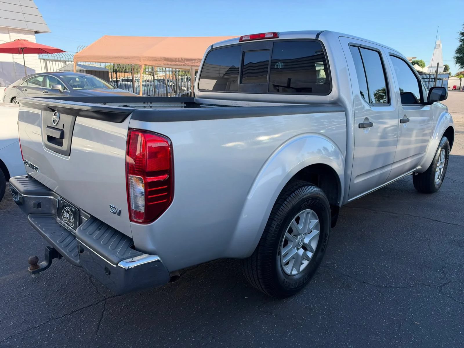 Used 2016 Nissan Frontier SV w/ SV Value Truck Package RWD image 9