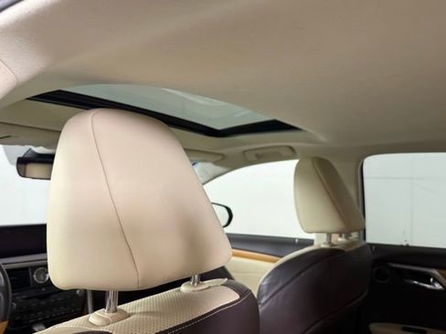 Used 2017 Lexus RX 350 FWD w/ Premium Package image 24