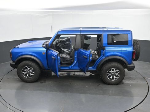Used 2025 Ford Bronco Badlands AWD/4WD image 49
