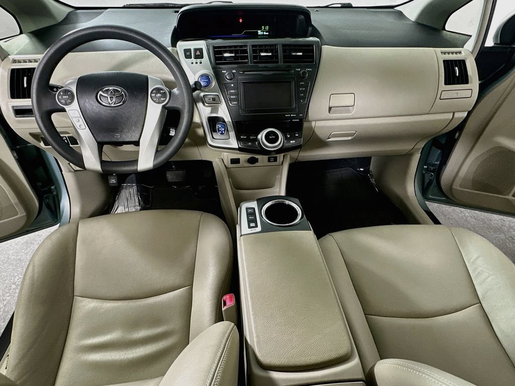 Used 2014 Toyota Prius V Three FWD image 18