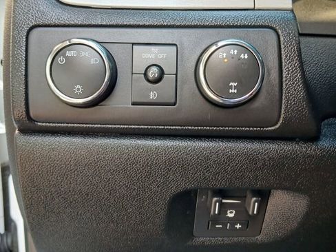 Used 2010 GMC Sierra 2500 SLT image 22
