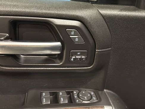 Used 2020 GMC Sierra 3500 Denali w/ Denali Ultimate Package AWD/4WD image 22