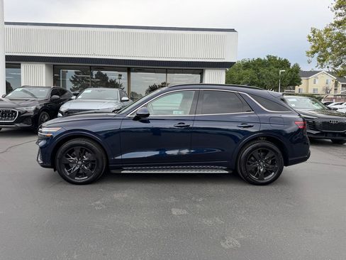 Used 2025 Genesis GV70 3.5T Sport AWD/4WD image 13