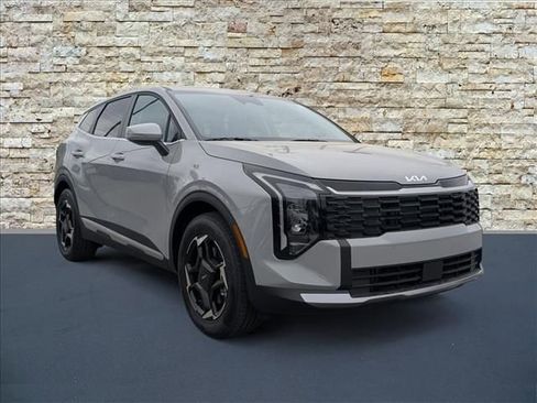 New 2026 Kia Sportage EX FWD image 1