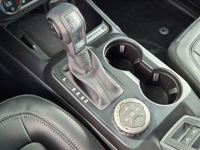 Used 2026 Ford Bronco Outer Banks AWD/4WD image 17