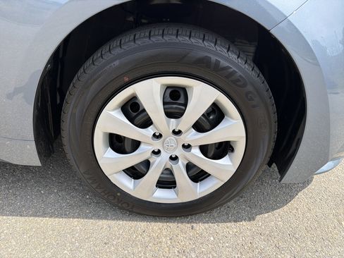 Used 2026 Toyota Corolla LE image 12