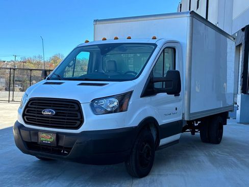 Used 2019 Ford Transit 350 156 DRW RWD image 1
