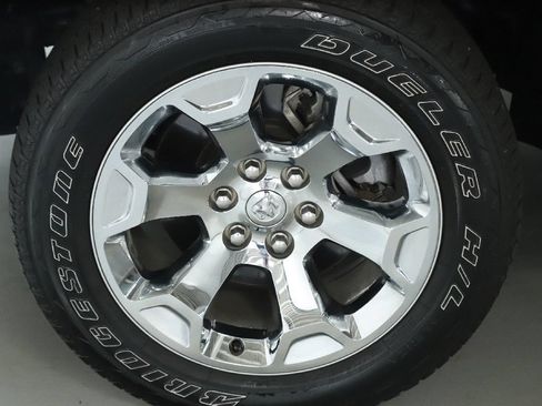Used 2023 RAM 1500 Big Horn AWD/4WD image 36