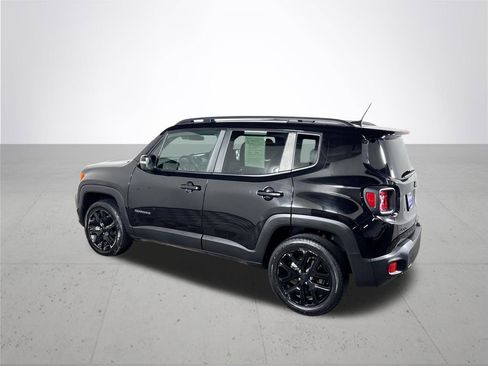 Used 2022 Jeep Renegade Altitude image 8