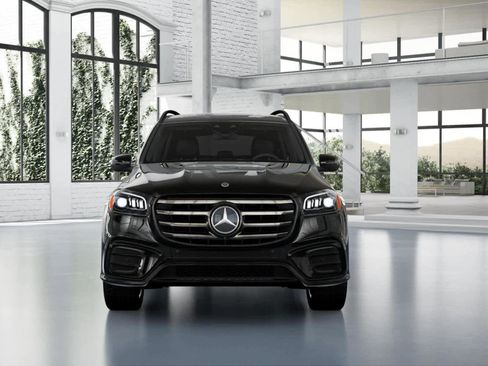New 2026 Mercedes-Benz GLS 580 4MATIC image 19