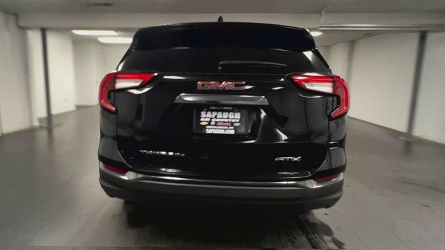 Certified 2024 GMC Terrain AT4 AWD/4WD image 7